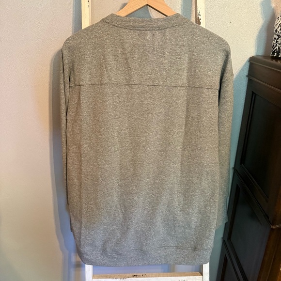 NWT Lyssé Alondra Zip Front Sweatshirt Gray Size Medium Womens - Picture 5 of 9